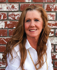 Insurance Agent Elaine Rider